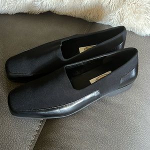 Talbots Waldo slip on shoes textile and leather flats NWOT